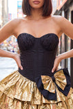 Vestido de Finalistas de Finalistas Preto Preto com Espartilho Dourado e Laço