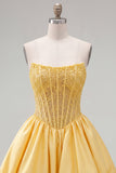 Espartilho amarelo A-Line Strapless transparente com rendas nas costas com pérolas