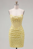 Corpete Bodycon Amarelo Cintilante Corset Sem Alças, Renda Atrás Vestido de Finalistas Vestido de Regresso a Casa com Missangas