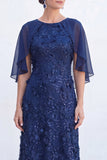 Vestido Longo de Mãe da Noiva com decote redondo verde com decote redondo e capa