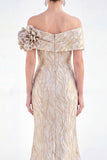 Vestido Dourado de Mãe da Noiva Sereia Dourado Com Franzidas Ombros Descobertos e Flores 3D
