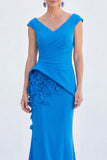 Vestido de Mãe da Noiva com decote em V e decote em V e mangas curtas
