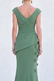 Vestido de Mãe da Noiva com decote em V e decote em V e mangas curtas