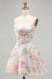 Vestido de Finalista A-Line Strapless Floral Floral em Chiffon de Chiffon e Espartilho de Finalistas