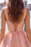 Vestido Curto de Regresso a Casa Longo Linha A de Linha A Lilás, decote em V, Pérola Pérola e Renda nas Costas