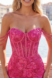 Vestido floral de regresso ao lar com espartilhos cor-de-rosa de pérolas e lantejoulas