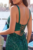 Vestido de regresso ao laço com alças finas verde-escuras com alças finas bodycon