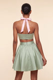 Vestido de finalistas rosa e verde, linha A de 2 peças, decote halter e cetim