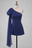 Vestido de Homecoming Azul Escuro A-Line A-Line de Um Ombro com Capa Lateral