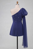 Vestido de Homecoming Azul Escuro A-Line A-Line de Um Ombro com Capa Lateral