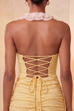 Vestido de regresso a casa, bodycon vermelho, franzido e folhos com purinas, com decote e renda nas costas