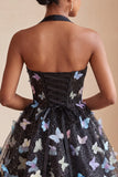 Espartilho preto A-Line com decote halter e renda para trás Vestido curto de regresso a casa com borboleta