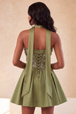 Vestido de Finalistas Florais com Misangas em Linha Azeitona e Renda nas Costas