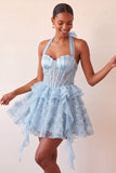 Vestido de regresso a casa, corset transparente verde menta com decote halter, floral e folhos e renda nas costas