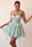 Vestido de regresso a casa, corset transparente verde menta com decote halter, floral e folhos e renda nas costas