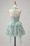 Vestido de regresso a casa, corset transparente verde menta com decote halter, floral e folhos e renda nas costas