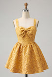 Vestido de Finalistas Amarelo Jacquard Amarelo Floral Rendado Atrás com Laço