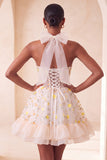 Vestido de regresso ao lar com flors floral amarelo claro em linha A com folhos com folhos nas costas, espartilho transparente