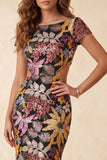 Vestido formal longo com decote batau preto com decote floral e lantejoulas
