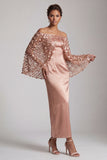 Vestido midi de mãe da noiva com sereia bordô sem ombros