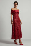 Vestido Midi Mãe da Noiva Vermelho Linha A Fora dos Ombros com Lantejoulas