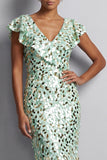 Vestido Midi Mother Of the Bride Mother Of the Bride com decote em V prateado e decote em V Prata de Sereia