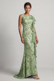Vestido longo de mãe da noiva com decote batente em forma de sereia champanhe com lantejoulas