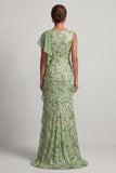 Vestido longo de mãe da noiva com decote batente em forma de sereia champanhe com lantejoulas