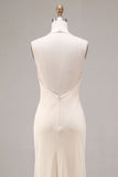 Vestido Midi de Sireia em Chiffon, Alperce de Damasco, Decote Halter, Franzido com Folhos e Flor 3D