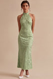Vestido Midi Floral de Sereia, decote halter verde claro e estampado