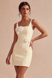 Vestido Branco Bodycon de Gola Quadrada com Flores 3D