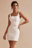 Vestido Branco Bodycon de Gola Quadrada com Flores 3D