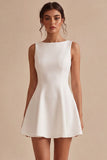 Vestido Branco Pequeno Decote Bateau A-Line