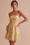 Vestido Branco Pequeno Branco Floral A-Line Strapless