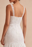 Vestido Branco Pequeno Floral de Alças Grossas em Linha A