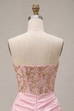 Vestido de Boas-Vindas Corredor Cor-de-Rosa Bodycon Contas e Franzidos