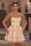 Vestido de Finalista Amarelo Claro A-Line, Floral Sem Alças, Bordado