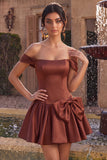 Vestido de finalistas de finalistas Desert Rose Linha A de Cetim Ombro Fora do Ombro com Laço