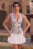 Vestido de regresso a casa com decote em V com lantejoulas prateadas brilhantes e com folhos