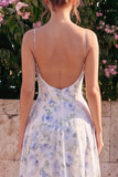Vestido Maxi sem costas com flor azul de chiffon em chiffon com alças finas e folhos