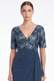 Vestido de Mãe da Noiva, Vestido Longo de Mãe da Noiva Floral de Sereia Floral, Decote em V, Decote em V,