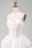 Sweetheart, Vestido Curto de Finalistas Branco Espartilho em Linha A