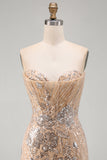 Vestido de Homecoming Bodycon com lantejoulas sem alças de champanhe com renda nas costas