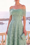 Vestido midi azul midi floral de linha A de ombros descobertos com renda nas costas