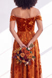 Vestido comprido de dama de honor em veludo fúcsia em veludo A-Line A-Line Ombro Descoberto