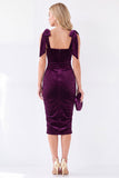 Vestido Midi Veludo Midi Afranzido com decote quadrado azul escuro com gola quadrada e alça borbulhada