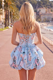 Vestido de regresso a casa floral de cetim azul A-Line sem alças com renda nas costas