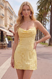 Vestido de Finalista Amarelo Bodycon Franzido de Alças Finas Bordado Floral