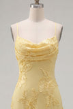 Vestido de Finalista Amarelo Bodycon Franzido de Alças Finas Bordado Floral