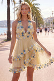 Vestido Curto de Finalistas, Decote Abrigo, Decote Abrigo, Linha em A, com Folhos e Calçados, Vestido de Finalistas com Flores 3D